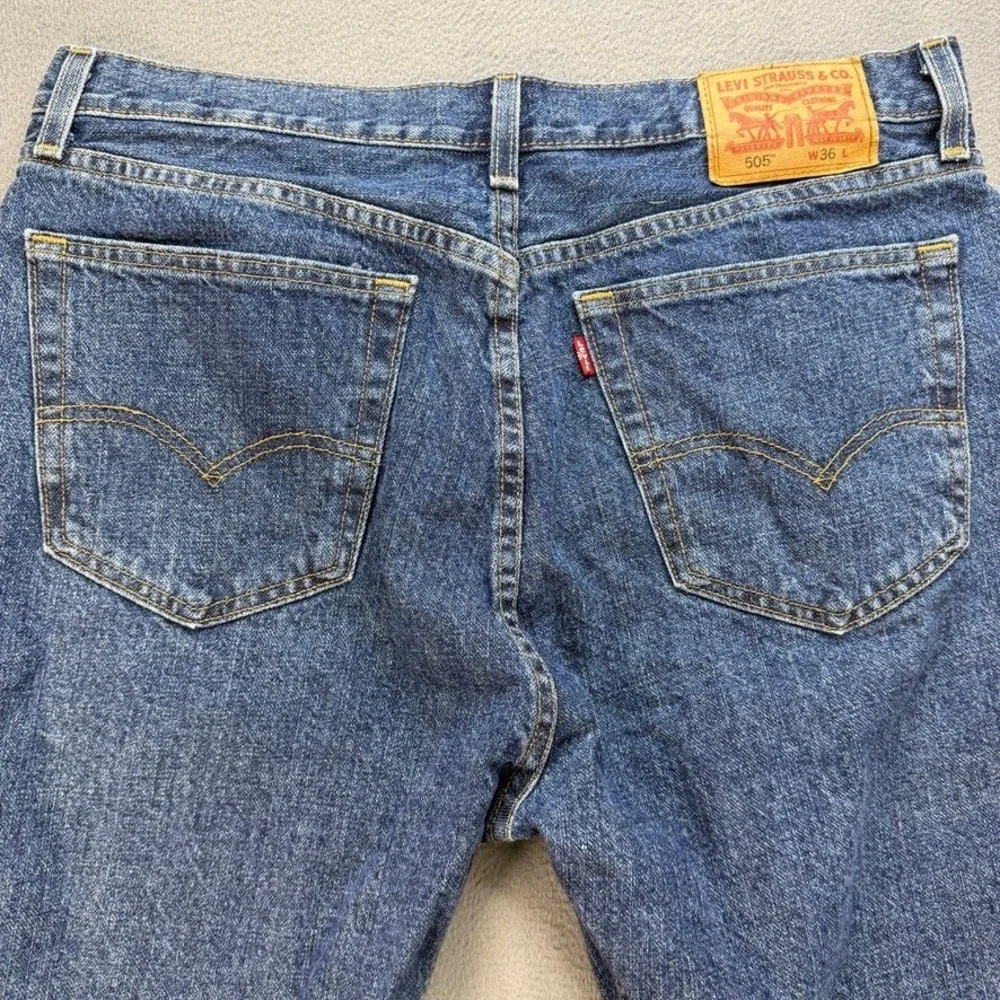 Levis 505 Denim Shorts Regular Fit Mens W36 Blue Jorts Cotton Classic Casual